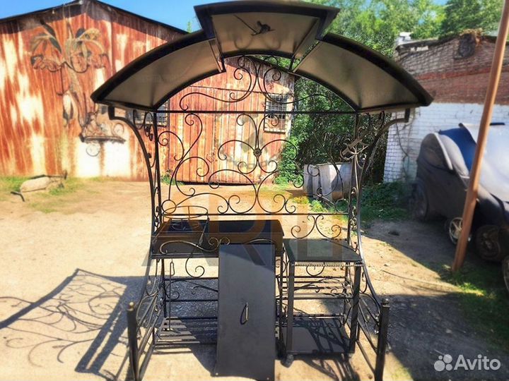 Кованые Мангалы с крышей и печью под казан
