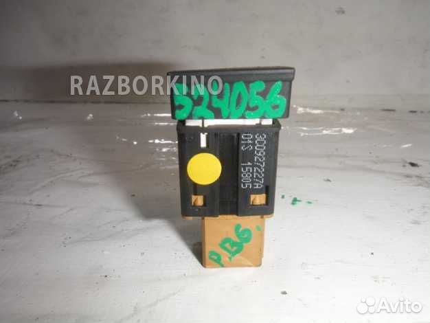 Кнопка Фольксваген Passat B6