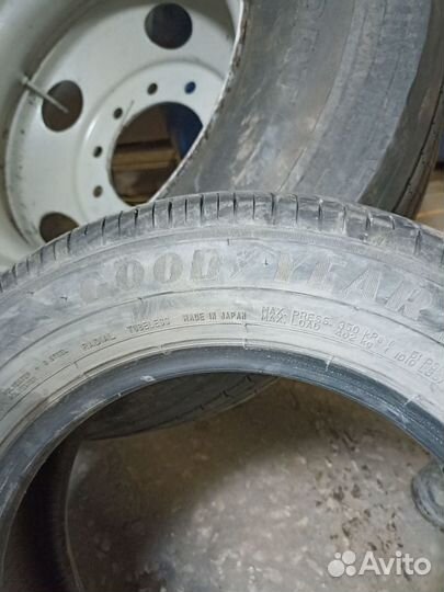 Goodyear EfficientGrip 165/70 R14