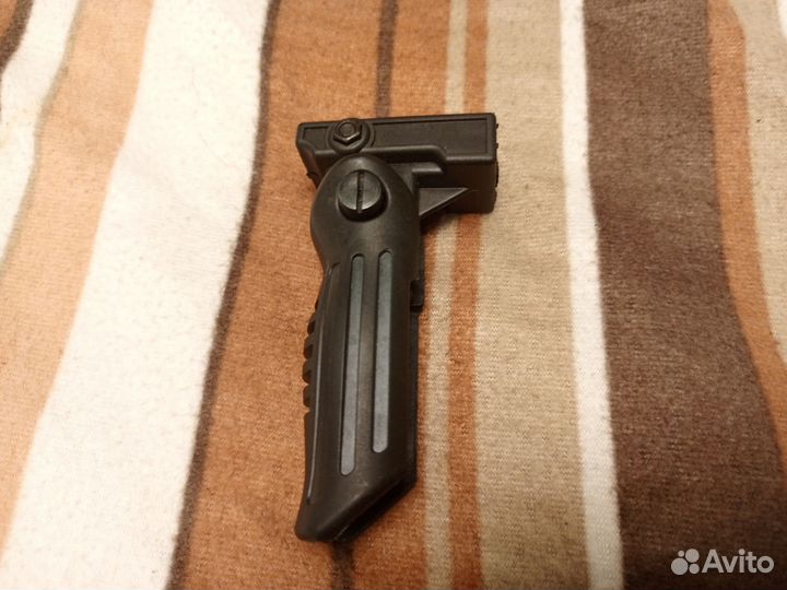 Тактическая рукоять, складная