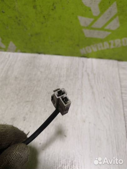 Бачок главного тормозного цилиндра Тойота Карина