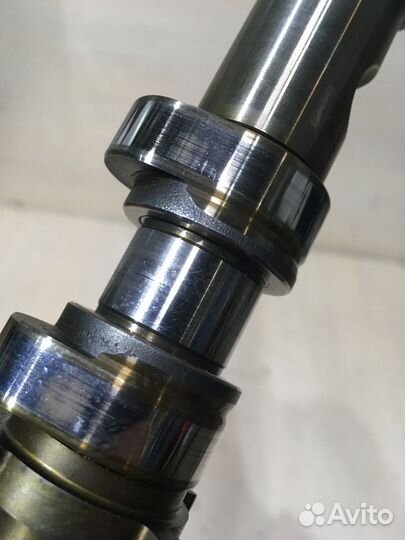 Распредвал впускной Ауди А6 С6 3.2 AUK