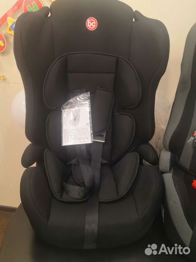 Детское кресло в машину