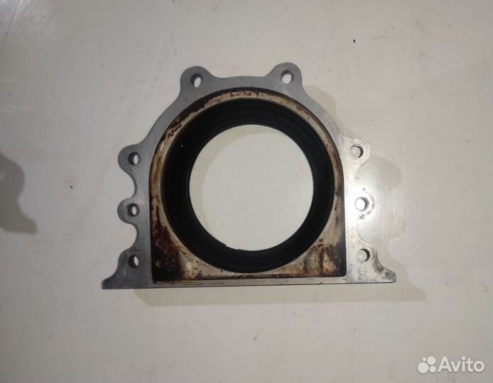 Крышка коленвала задняя Toyota Corolla E110