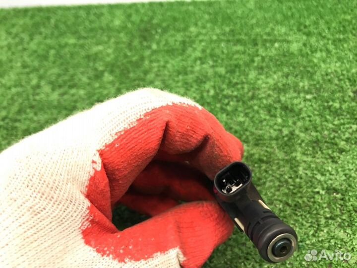 Форсунка инжекторная Mercedes-Benz R350 4 Matic