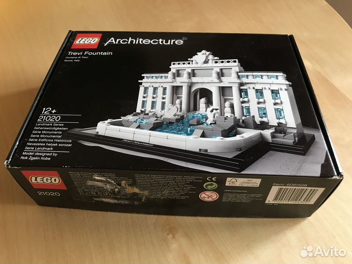 Конструктор Lego Architecture Trevi Fountain