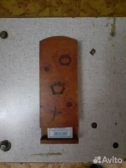 Настенная деревянная подставка для спичек (СССР)