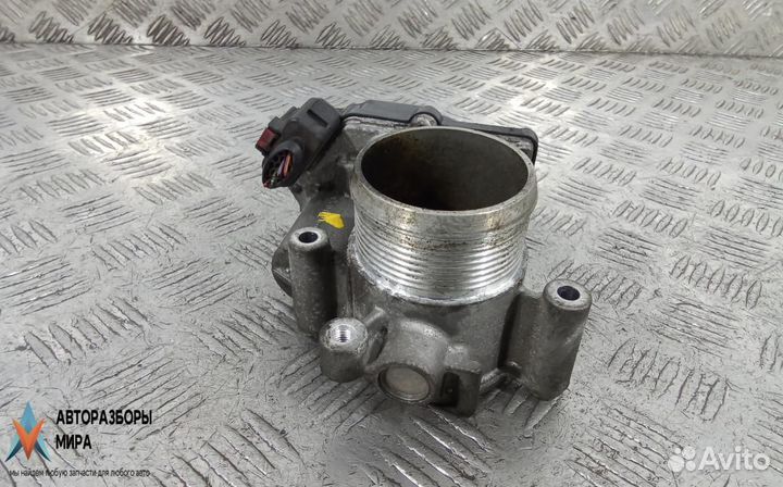 Заслонка дроссельная Audi Q5 8R 2011 03L128063R