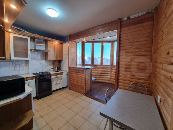 2-к. квартира, 56 м², 4/5 эт.