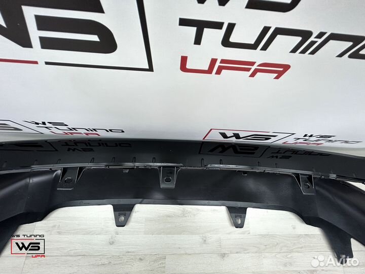 Бампер передний на Toyota land cruiser 200 GN11