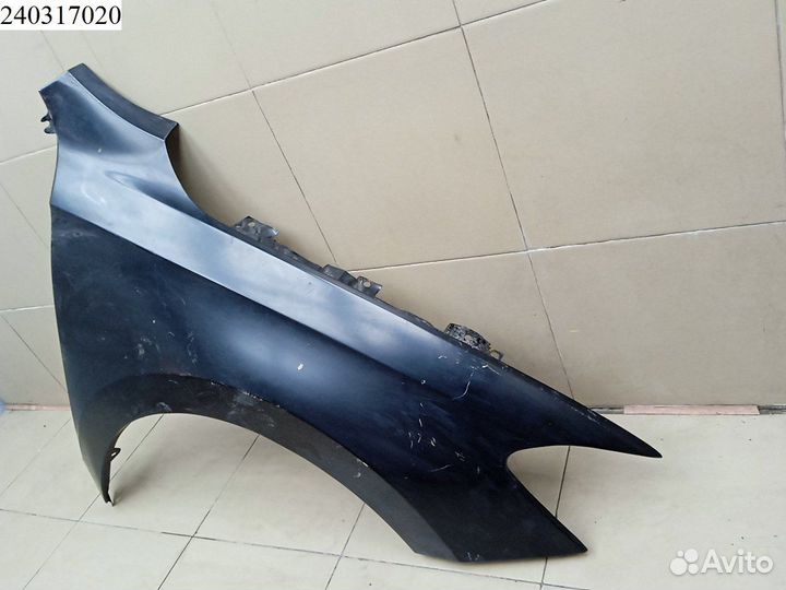 Крыло переднее правое Volkswagen Polo Sed RUS