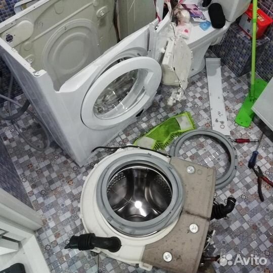 Ремонт стиральных машин Холодильников и Посудомоек