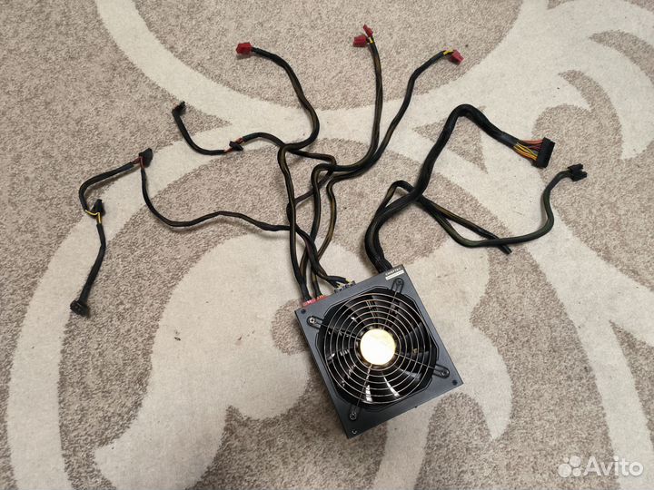 Блок питания Chieftec A-135 Series 750W