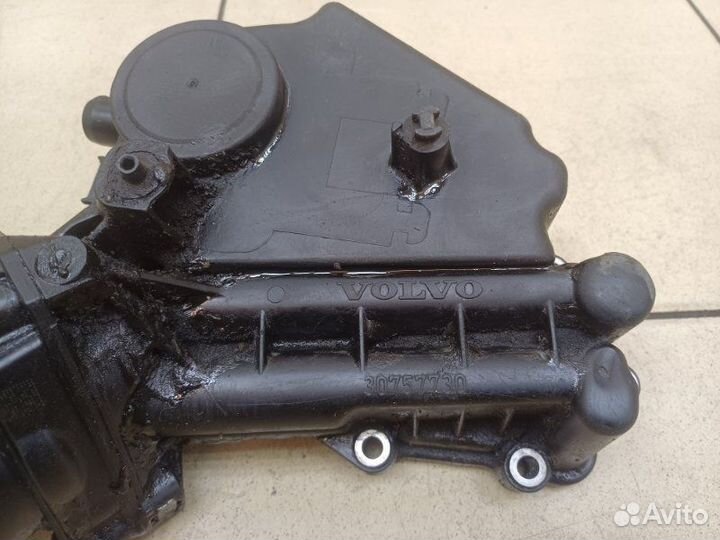Насос масляный Volvo XC60