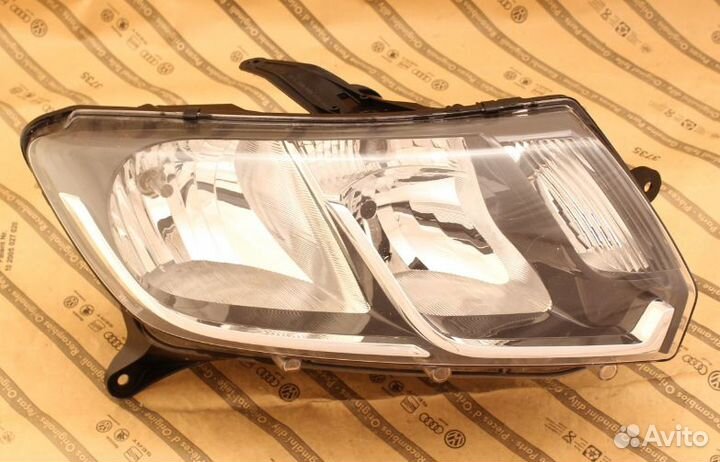 Фара правая renault symbol logan sandero 12-16