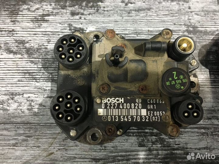 Коммутатор Mercedes-Benz W140