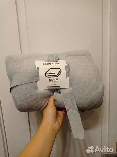 Флисовый мягкий плед 130*160 см Sinsay