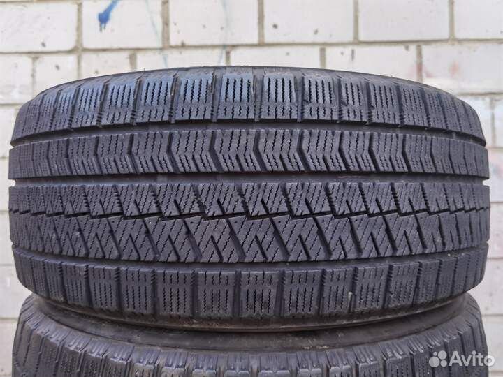 Bridgestone Blizzak VRX2 205/50 R17 99H