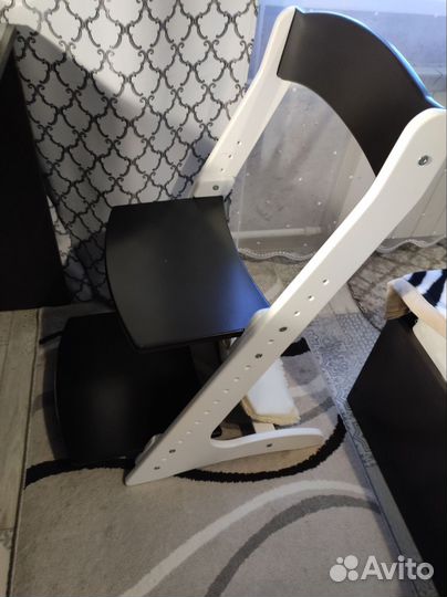 Растущий стул для школьника ортопедический