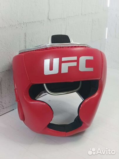 Боксерский шлем