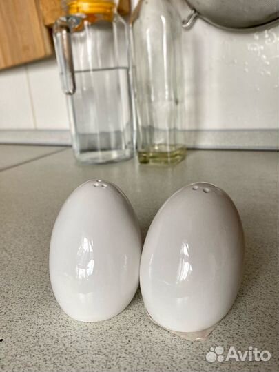 Солонка и перечница