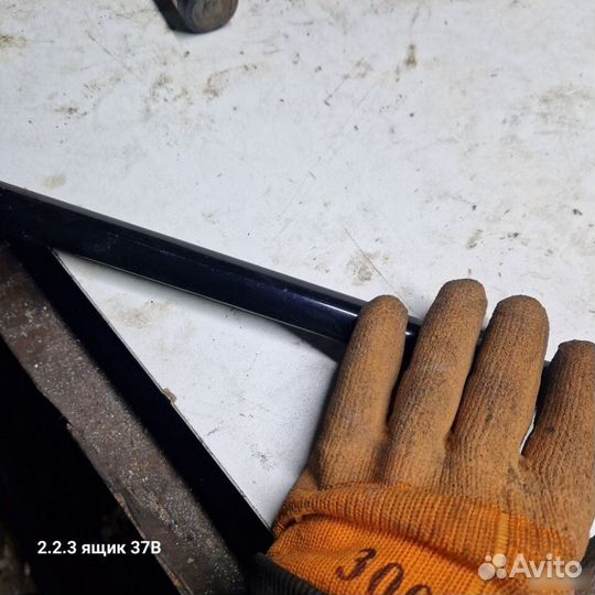 Молдинг стекла задний левый bmw 5 f10