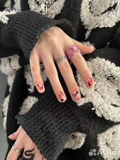 Мастер маникюра