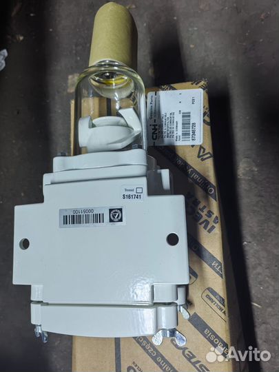 Топливный фильтр в сборе CNH 87346728