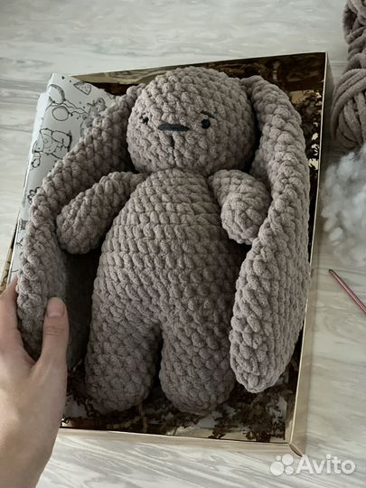 Плюшевый зайка ручной работы