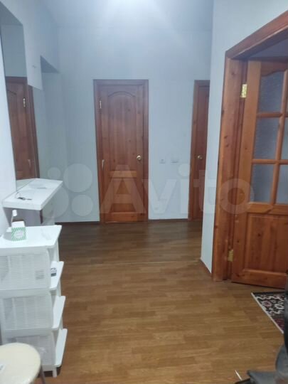 2-к. квартира, 52 м², 2/5 эт.