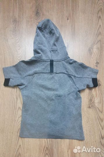 Худи Nike с высоким горлом