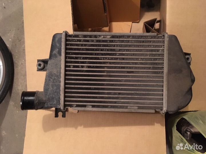 Интеркуллер на Mitsubishi pajerosport