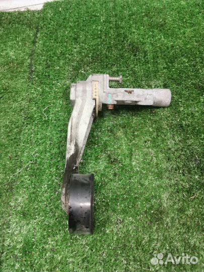 Натяжитель ремня генератора Citroen C4 UD 1.6 EP6