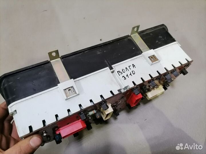 Щиток приборов Волга газ 3110 1997-2004