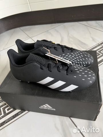 Новые Бутсы Adidas 42 размер оригинал