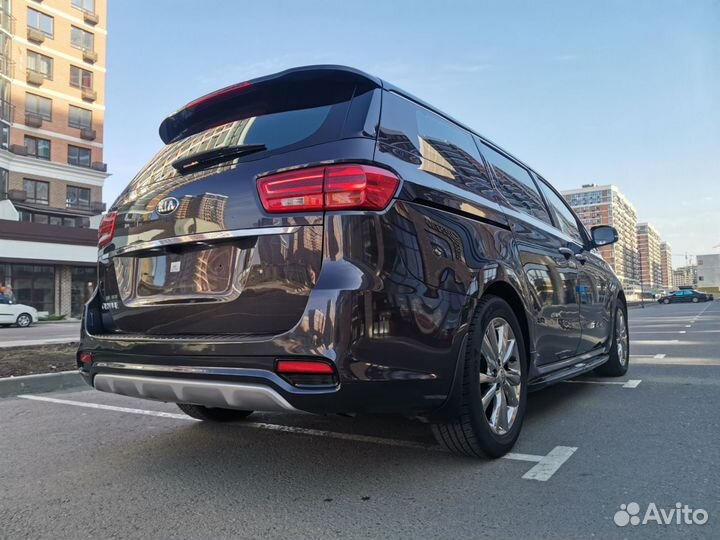 Kia Carnival 2.2 AT, 2018, 75 115 км