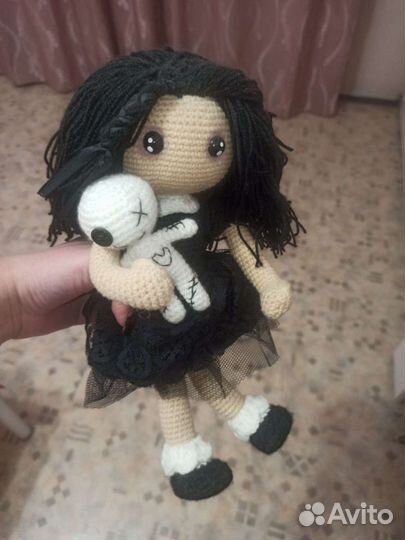 Кукла вязаная авторская