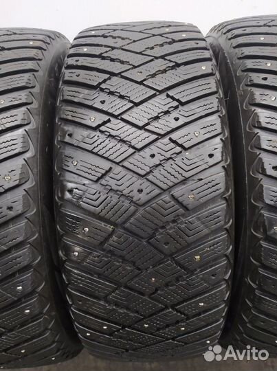 Goodyear Ultragrip Ice Arctic 235/55 R18 101V
