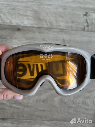 Горнолыжные очки