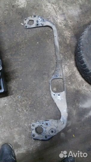 Поперечина усилитель Audi A6 C5