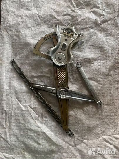 Стеклоподъемник передний левый Byd F3