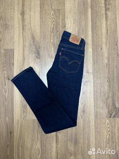 Джинсы levis 712 w23 l30