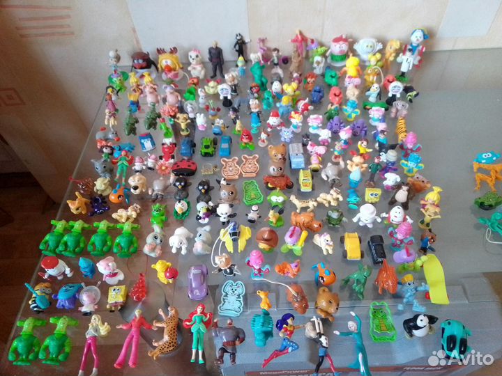 Киндеры 205 штук