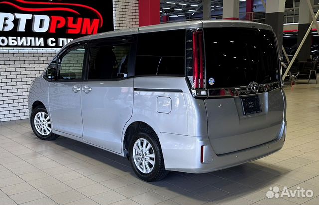 Toyota Noah 2.0 CVT, 2019, 30 700 км