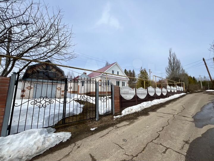 Дом 138 м² на участке 15,7 сот.