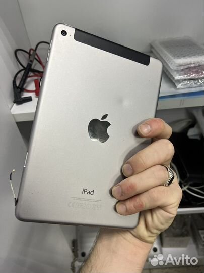 iPad mini 4, с сим