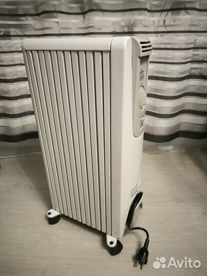 Масляный обогреватель DeLonghi 1,5 кВт