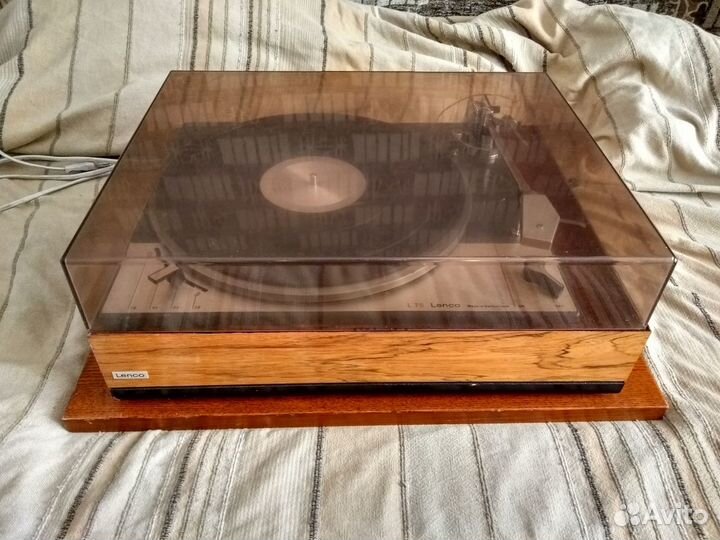 Проигрыватель виниловых пластинок Lenco L 75
