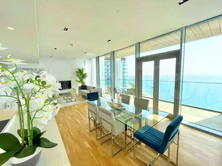 1-к. квартира, 67 м², 4/5 эт.