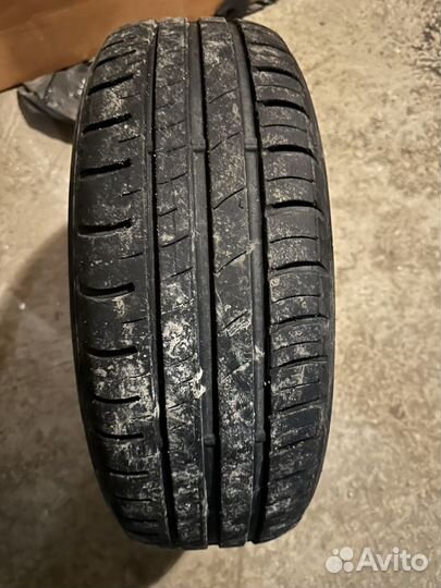 Dunlop SP Touring R1 185/60 R15